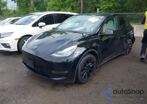 2022 Tesla Model Y Long Range Dual Motor All-Wheel Drive из США, поврежденный, VIN 7SAYGAEE9NF464960